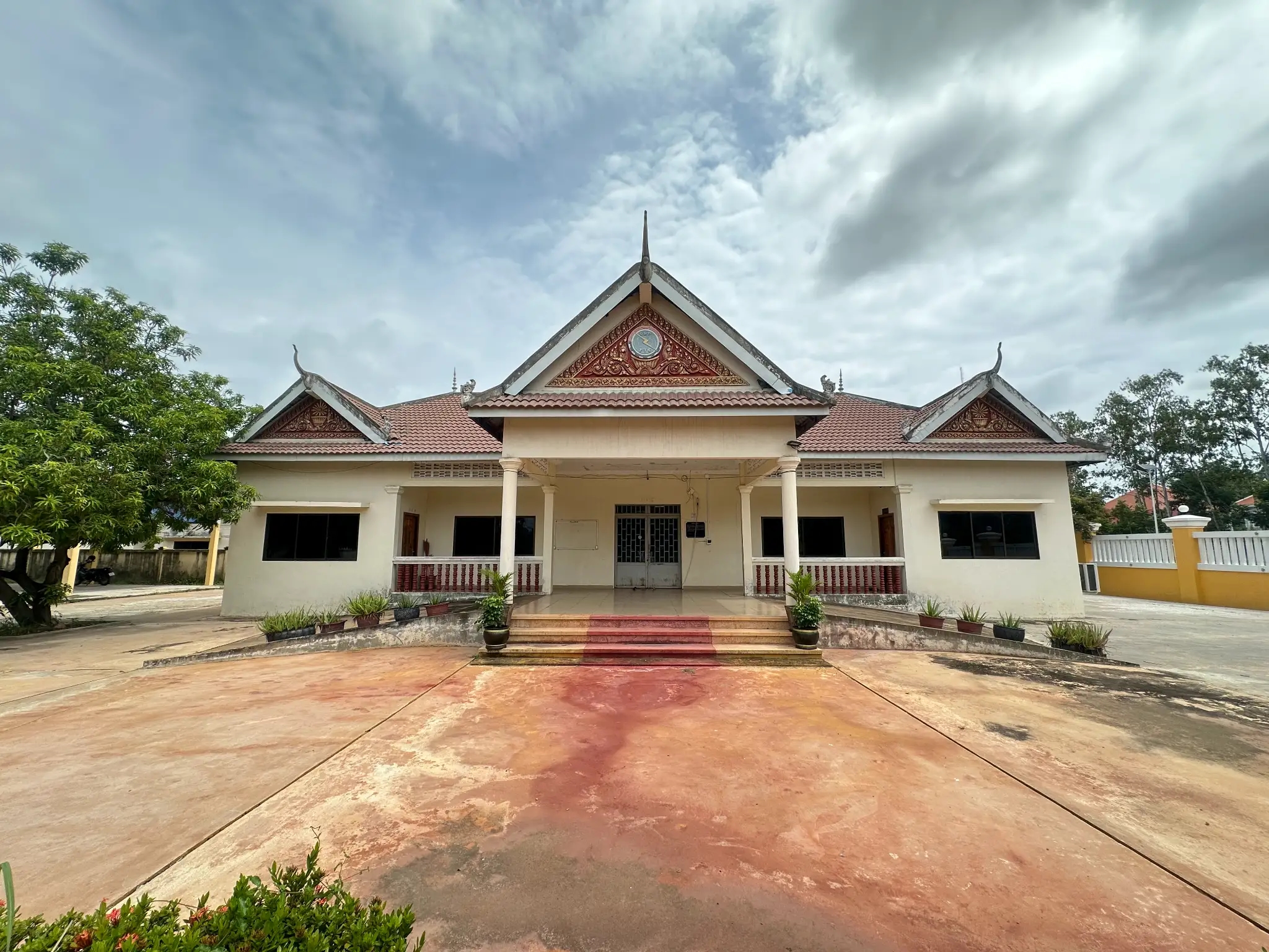 ការតភ្ជាប់ទូរគមនាគមន៍នៅខេត្តឧត្តរមានជ័យ